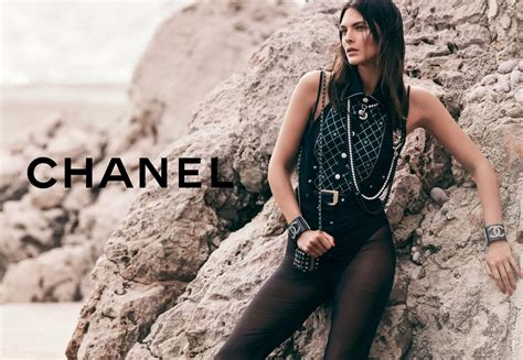 chanel .